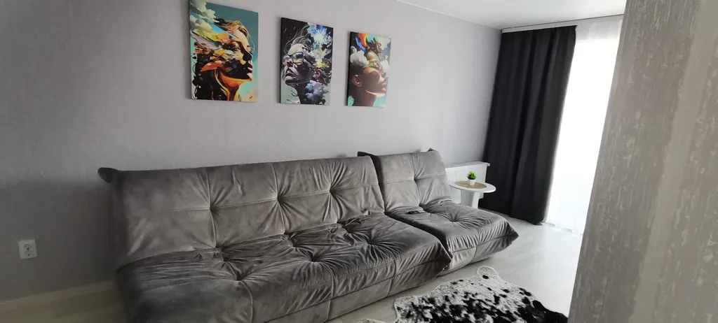 Уютная квартира в новом доме — аренда посуточно в Ишим