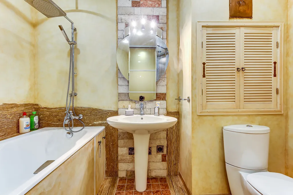 Ryss' 2BR Apt on Nevsky 79