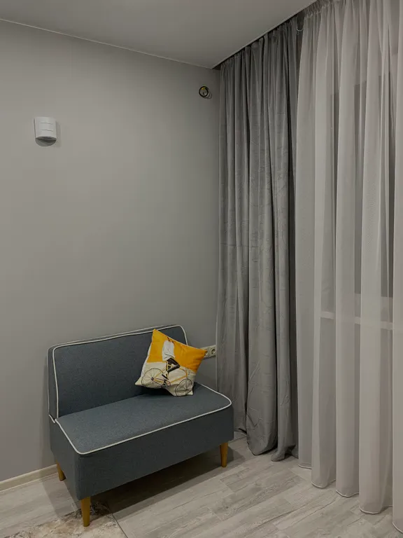 Уютная студия с удобным расположением, парковкой, близко к вокзалу