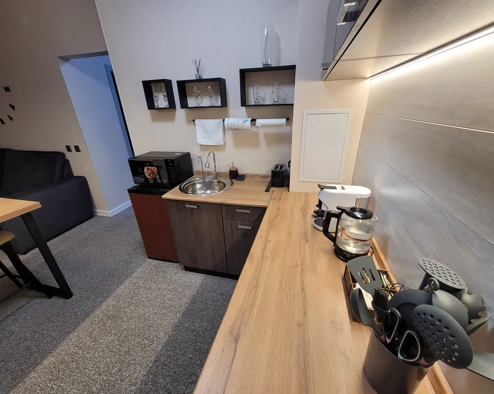 Квартира-студия с фитобочкой и джакузи с панорамным видом в ЖК Scandis