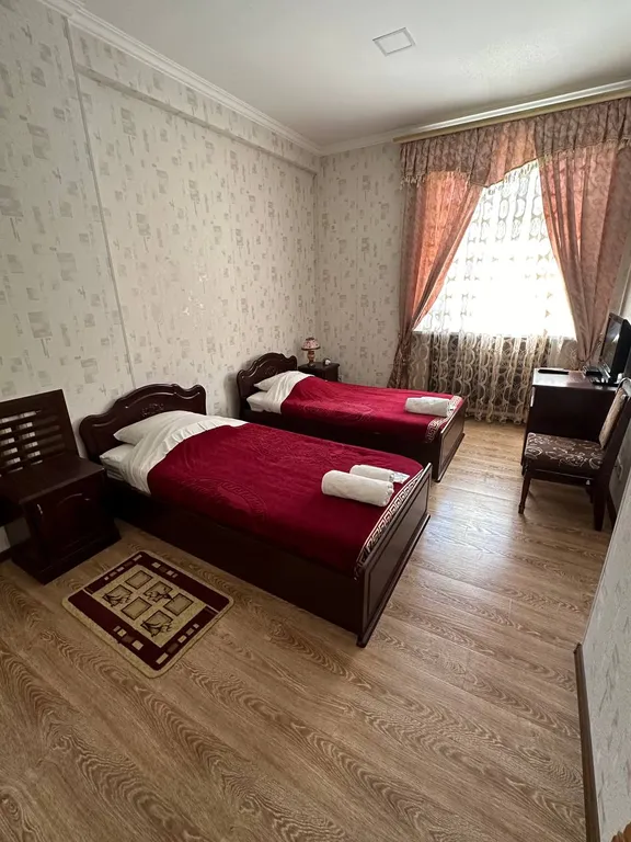 Семейный улучшенный номер из 2-комнат с видом на сад и бассейн