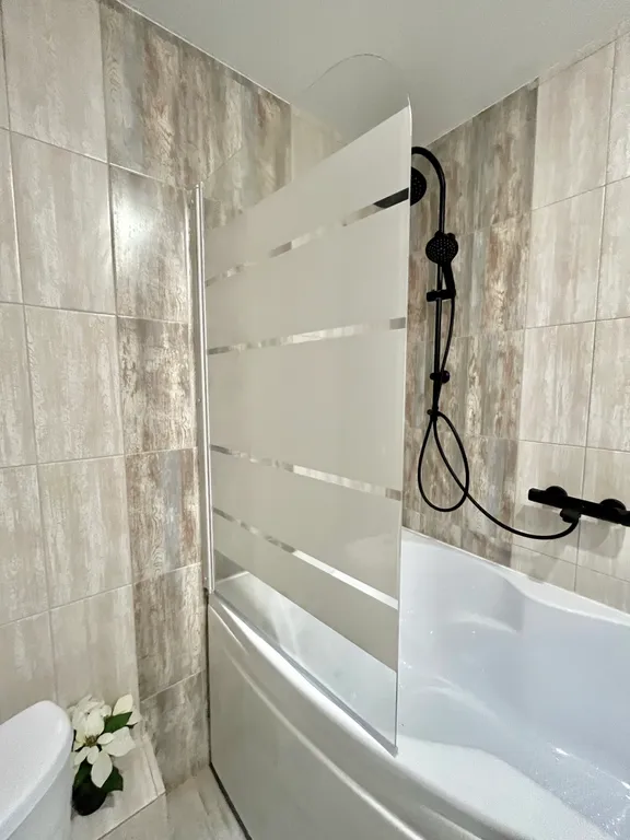 Новая около ЧТПЗ/Алмаз/жд