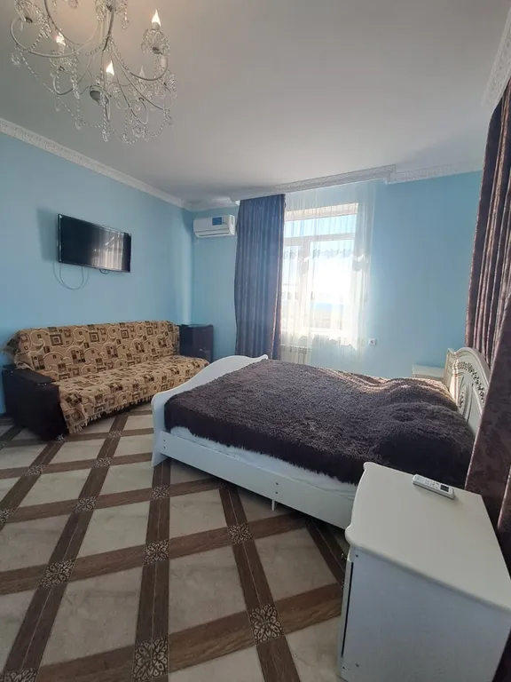 Квартира Апартаменты улучшенный Люкс с балконом с видом на море — Анапа