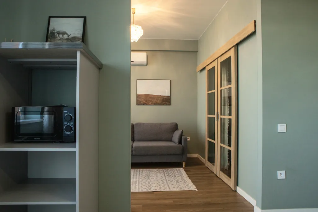 Душевная квартира в центре города с видом на горы и на город