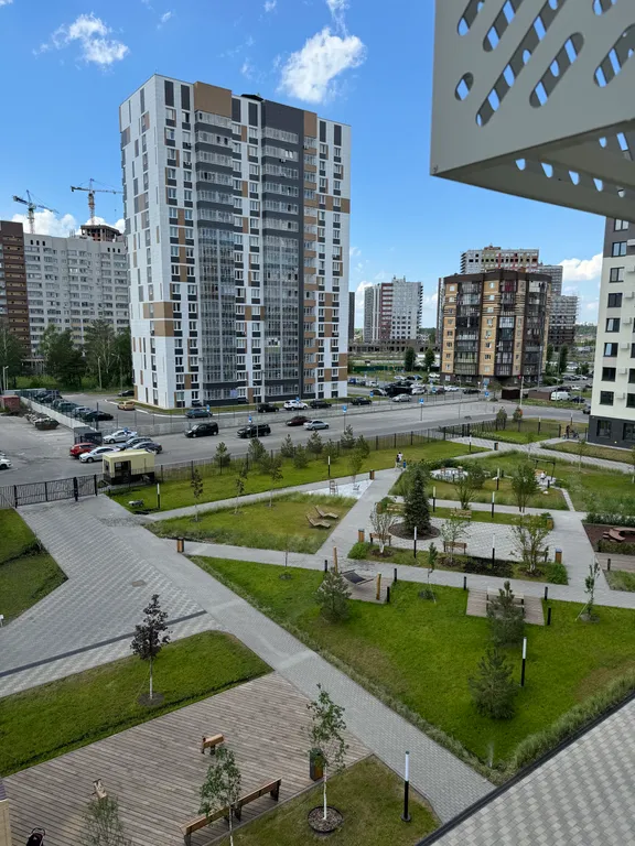 Новая евродвушка с закрытой территорией и двором-парком