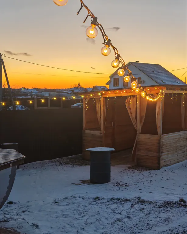 Дом с баней и чаном