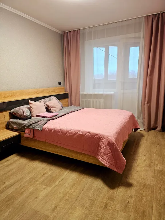 Уютная двухкомнатная квартира с раздельными комнатами — аренда посуточно в Южно-Сахалинск