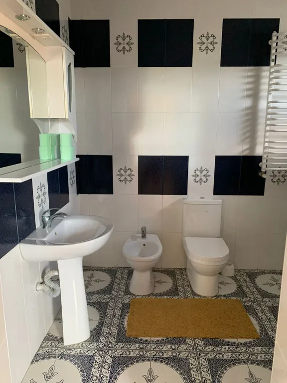 Коттедж 4-комнатный Дом — Евпатория