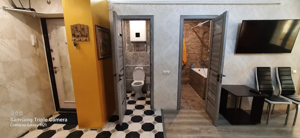 Квартира 3-комнатная квартира в центре города — Евпатория