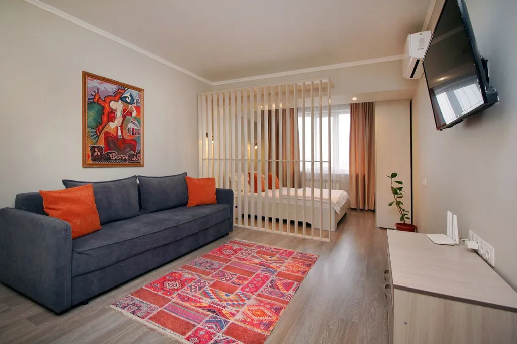 Квартира Яркая квартира рядом с Арбатом 264 — Алматы