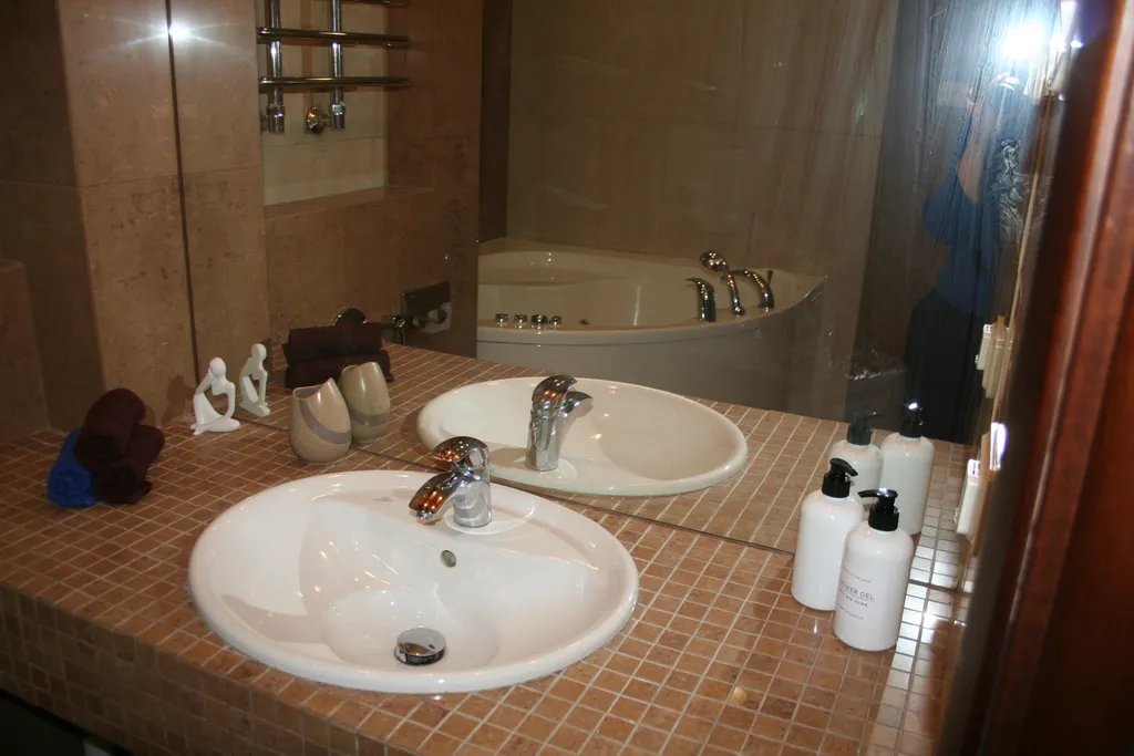 Дом путешественника Люкс