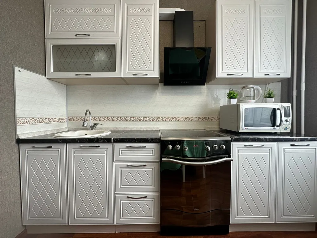 Уютная 1-комнатная квартира с балконом в центре города