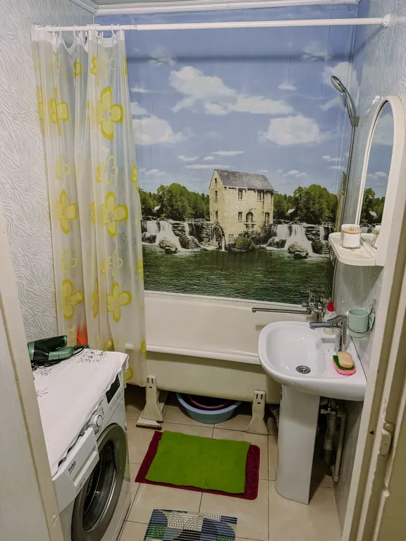 Уютная квартира в тихом районе, всего в 5 минутах ходьбы от моря