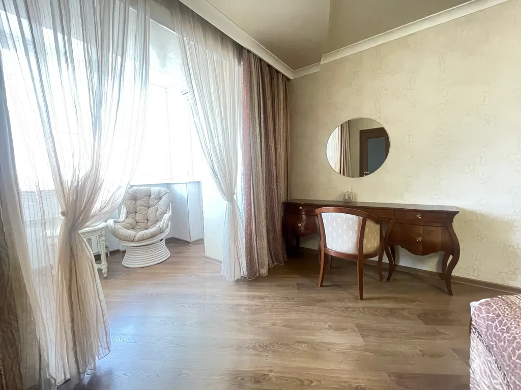 Большая квартира с дизайнерским ремонтом в курортной зоне