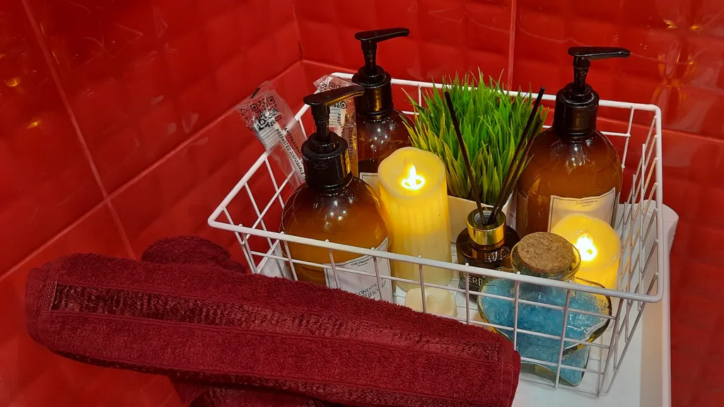 Квартира Red красный apartments квартира премиум с дизайнерским ремонтом — Мирное