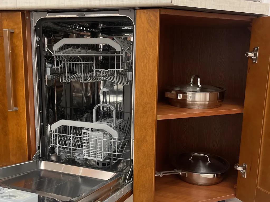 Уютный дом на берегу Каспийского моря