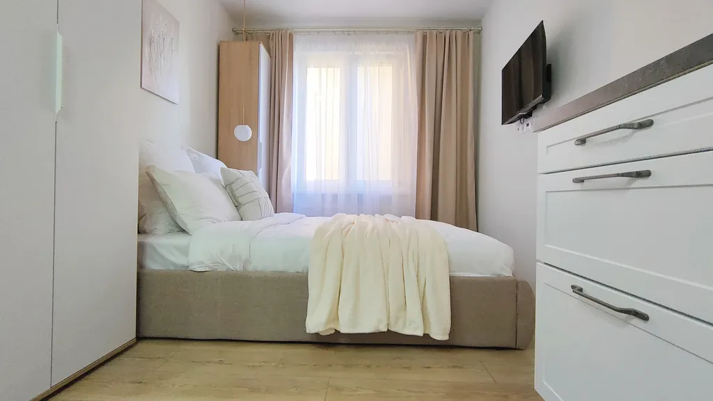 Студия натуральный бежевый