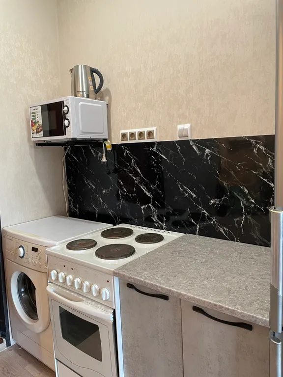 Студия-гостинка в Первомайском р-оне