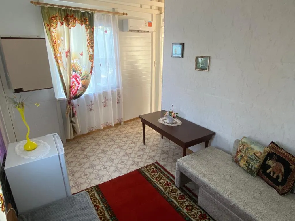 Уютный домик рядом с морем