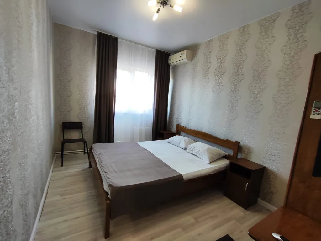 Квартира Квартира Номер в гостевом доме с бассейном, в Голубой бухте — Геленджик