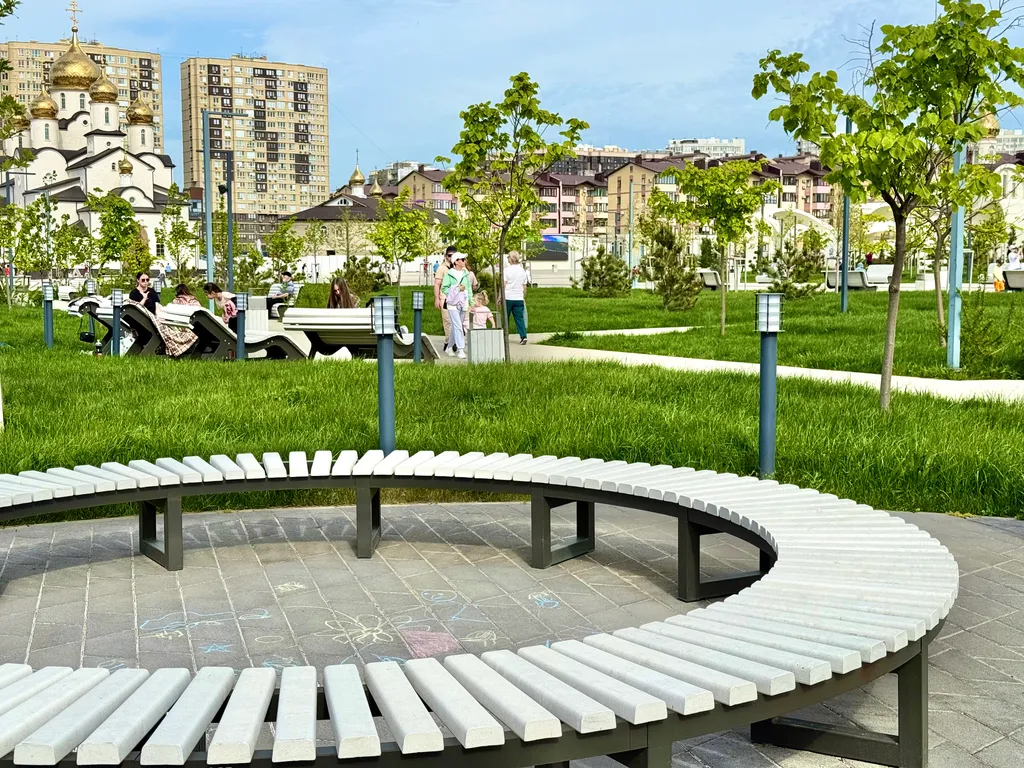 Уютная двухкомнатная квартира рядом с Крещенским парком