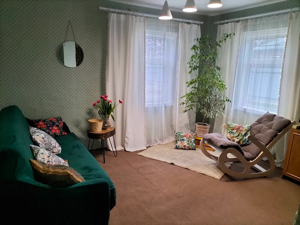 Уютный домик с видом на горы