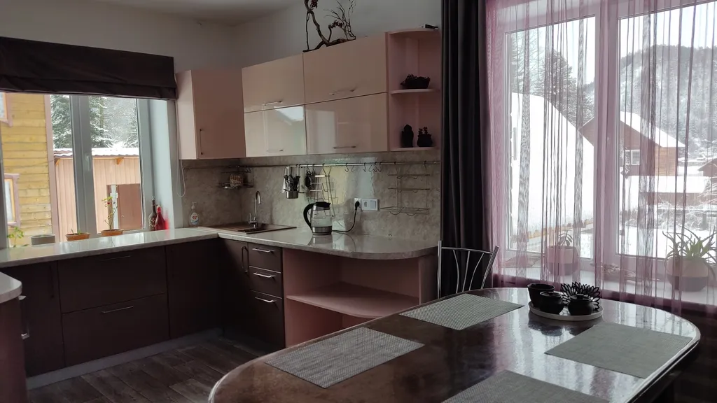 Гостевой дом на берегу Телецкого озера