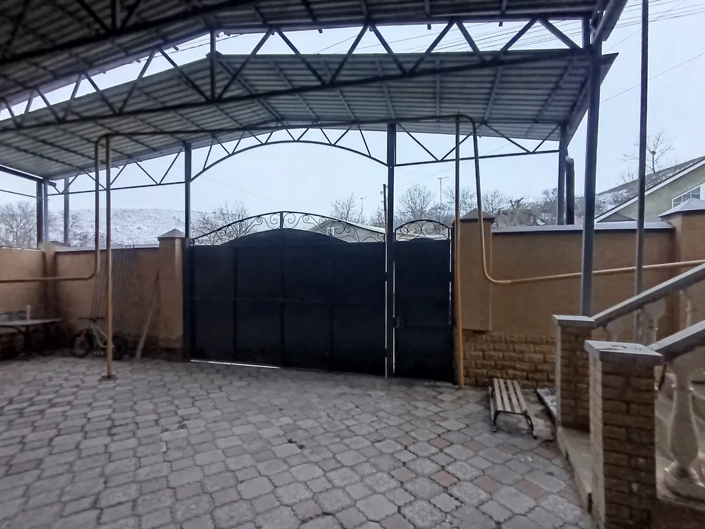 Дом у озера