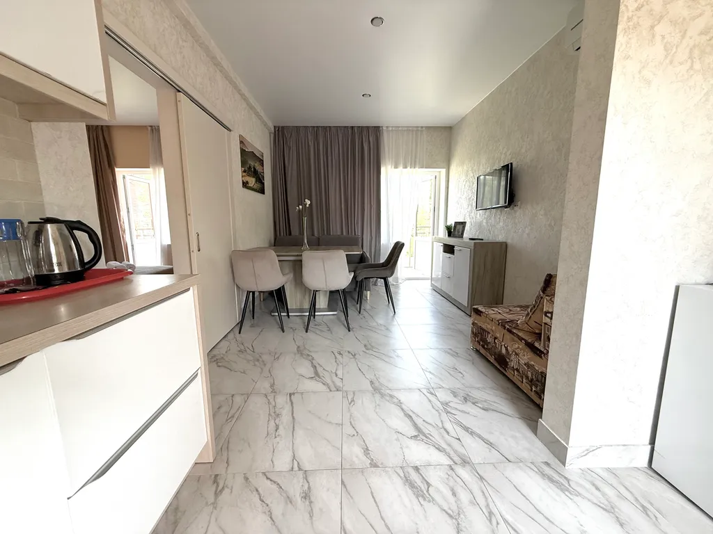 Квартира 1-комнатная Квартира — Нижняя Хобза