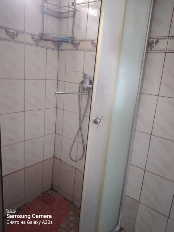 Дом у моря с площадкой в саду