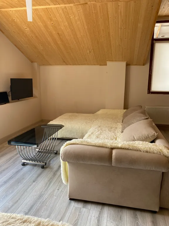 Дом у озера - Кисловодск