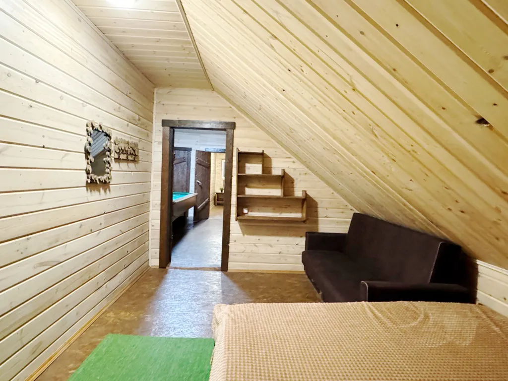 Новый рубленный дом в центре Ижевска, с баней и бассейном