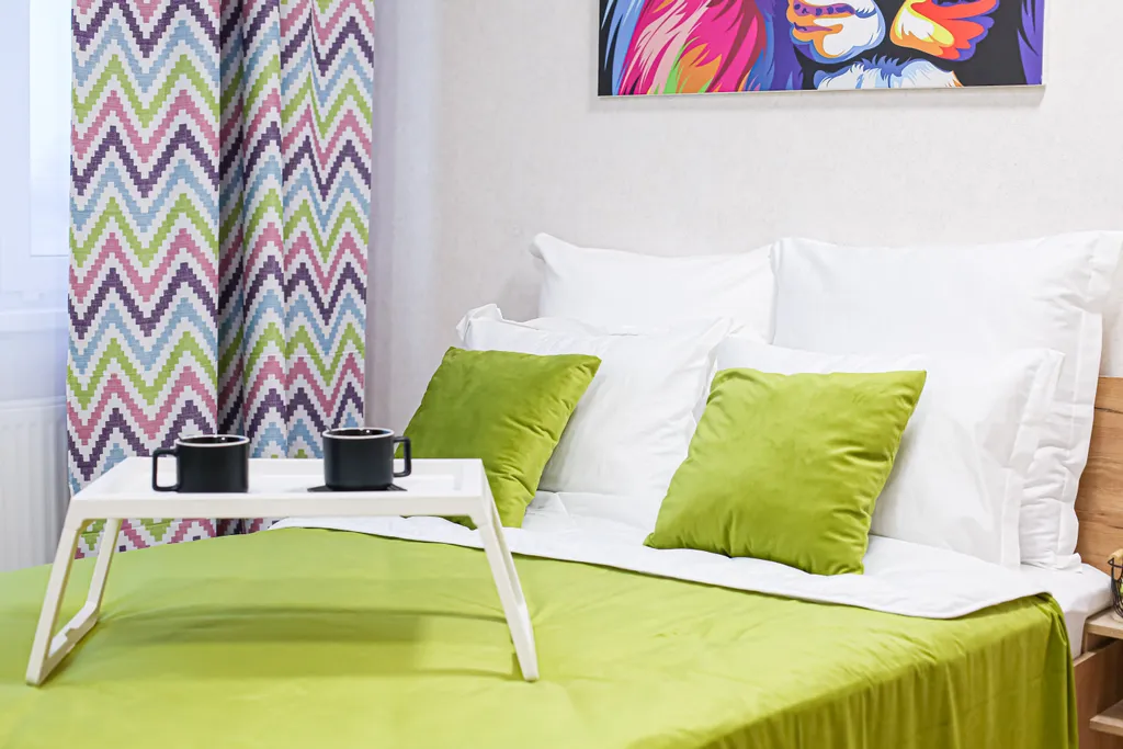 SunSet студия Цветной лев