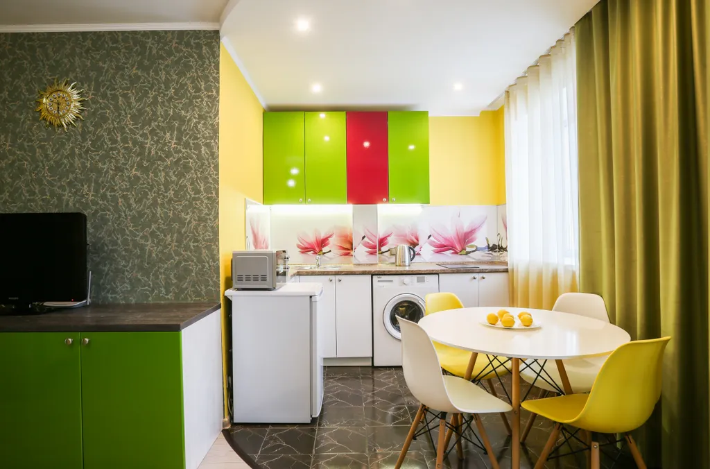 Студия у набережной реки Кама