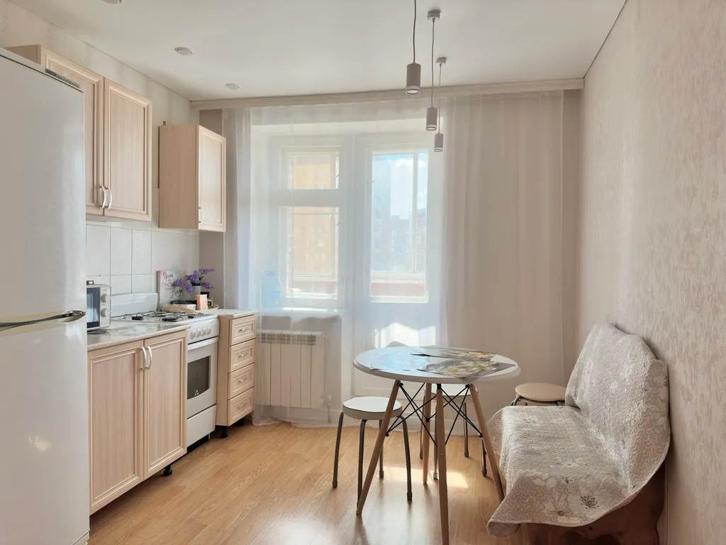 Апартаменты возле торгового центра Макси