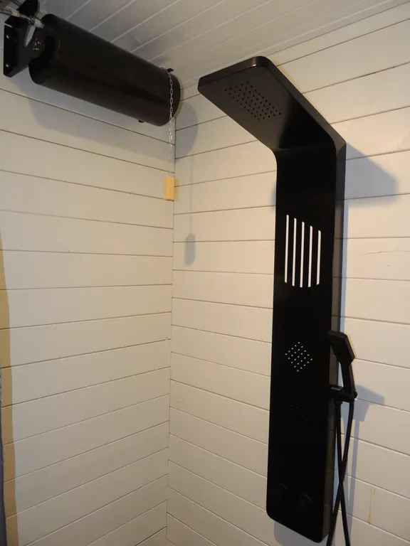 Villavgosti новый дом для отдыха с современным интерьером