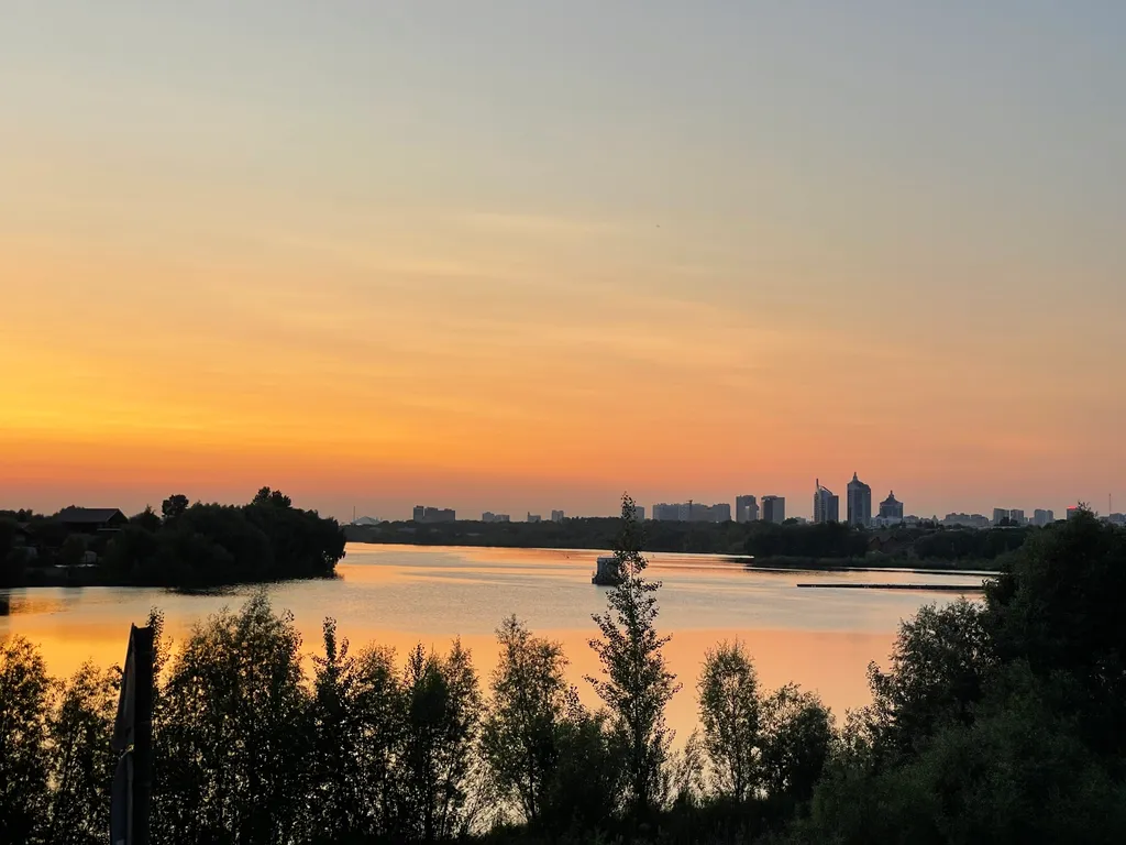 Апартаменты у озера в центре города