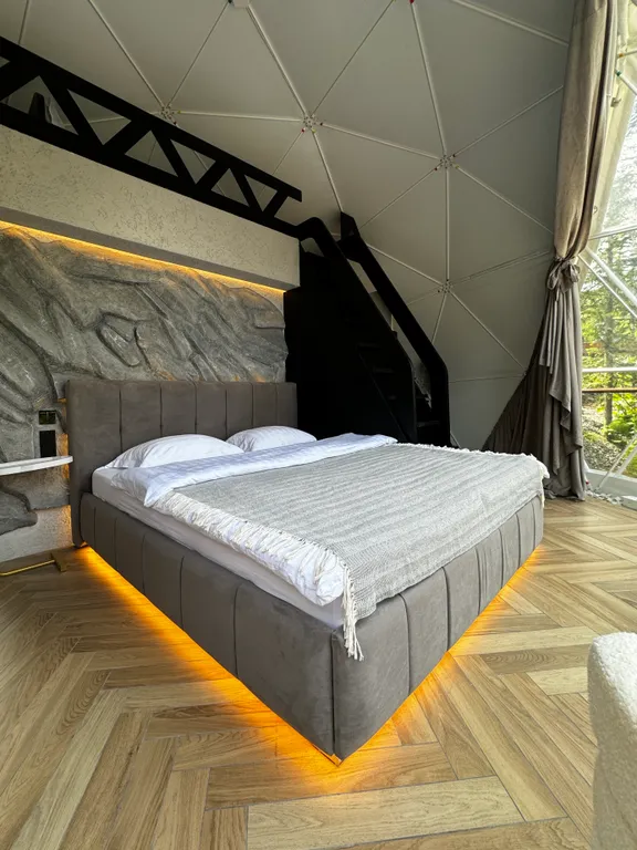 Коттедж Купольный дом «MOUNTAIN» на 4 гостя — Шерегеш