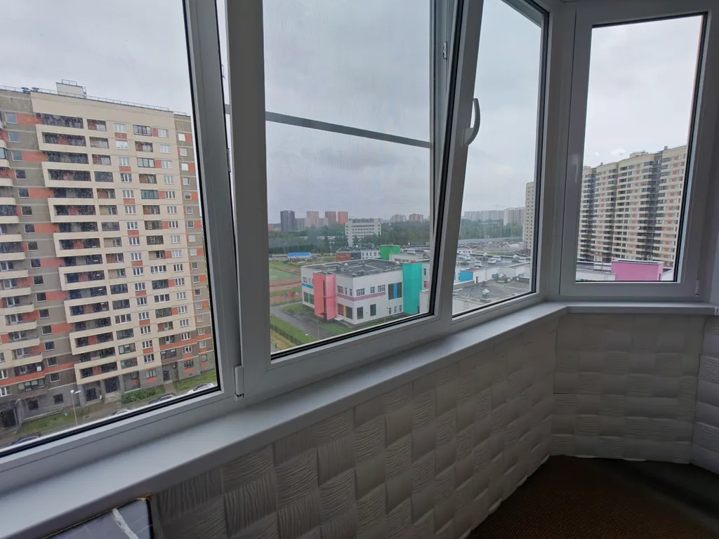 Уютная евродвушка возле метро Девяткино