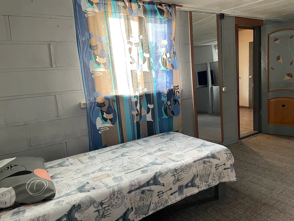 Квартира Квартира Цветущий уголок в историческом центре Севастополя — Севастополь