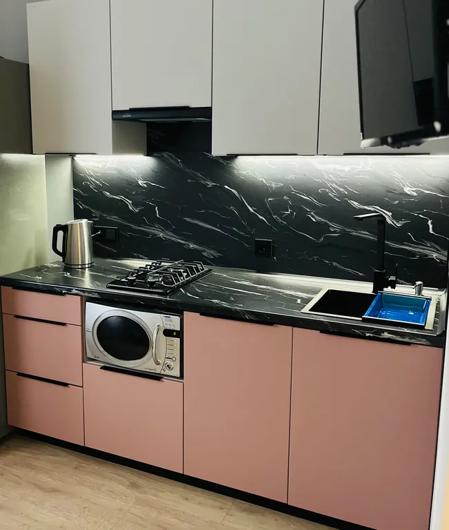 Уютная квартира рядом с Петропавловскими прудами