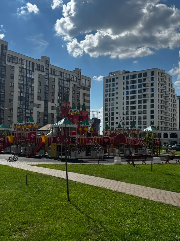 Квартира Просторная светлая квартира около Dana Mall — Минск