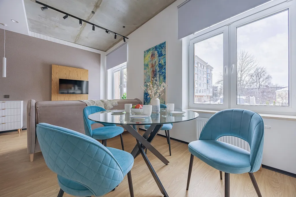 Просторная студия в центре