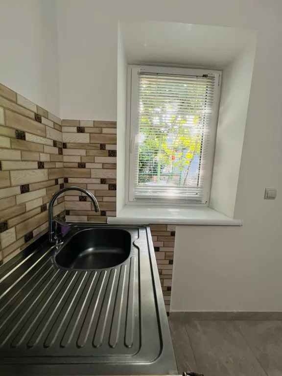 Номер в 2 минутах от моря