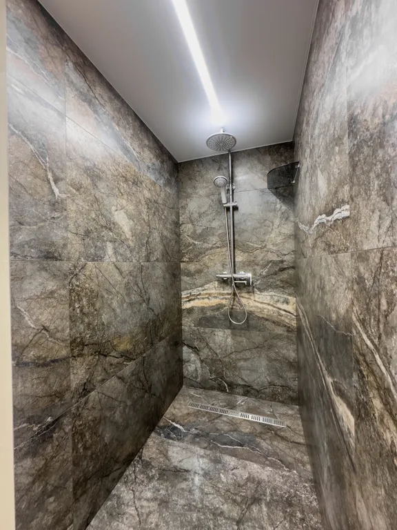 Квартира Стильная двухуровневая квартира с собственной террасой — Геленджик