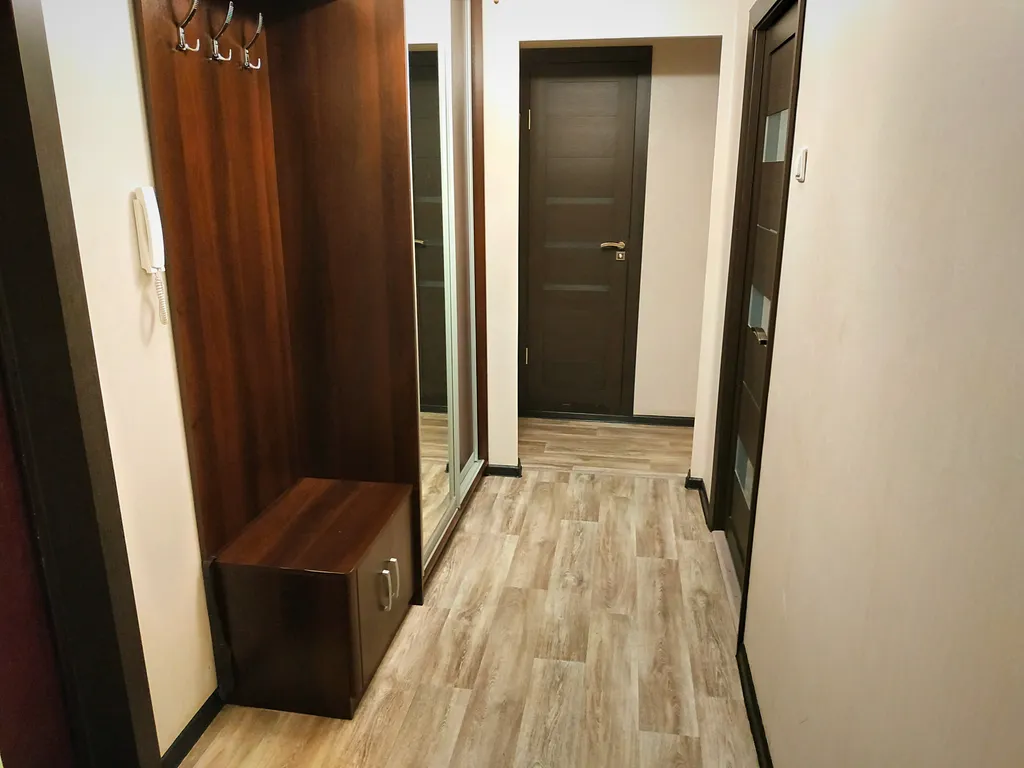 Отличная двухкомнатная квартира в 2 километрах от Псковского Кремля