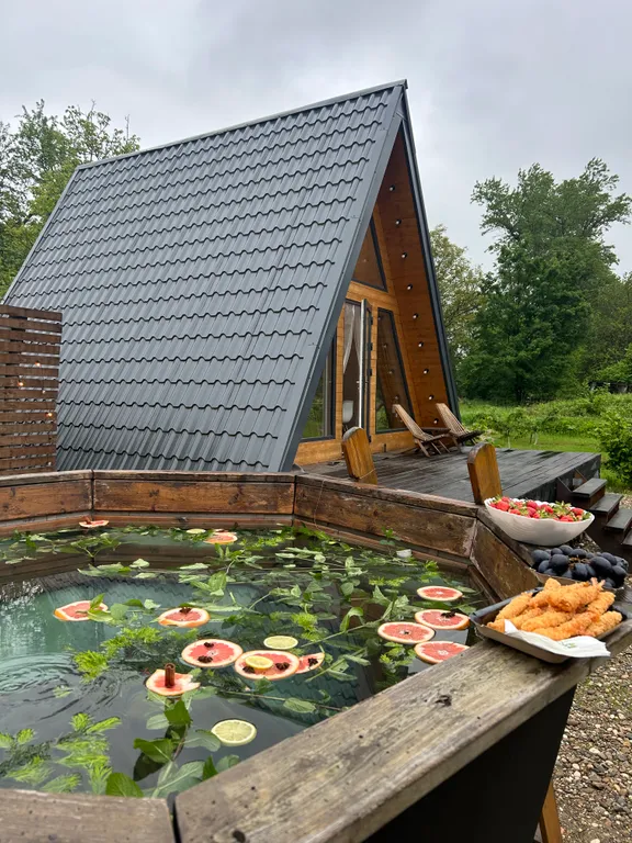 Коттедж Стильный Афрейм-дом у леса — аренда посуточно в Белореченск