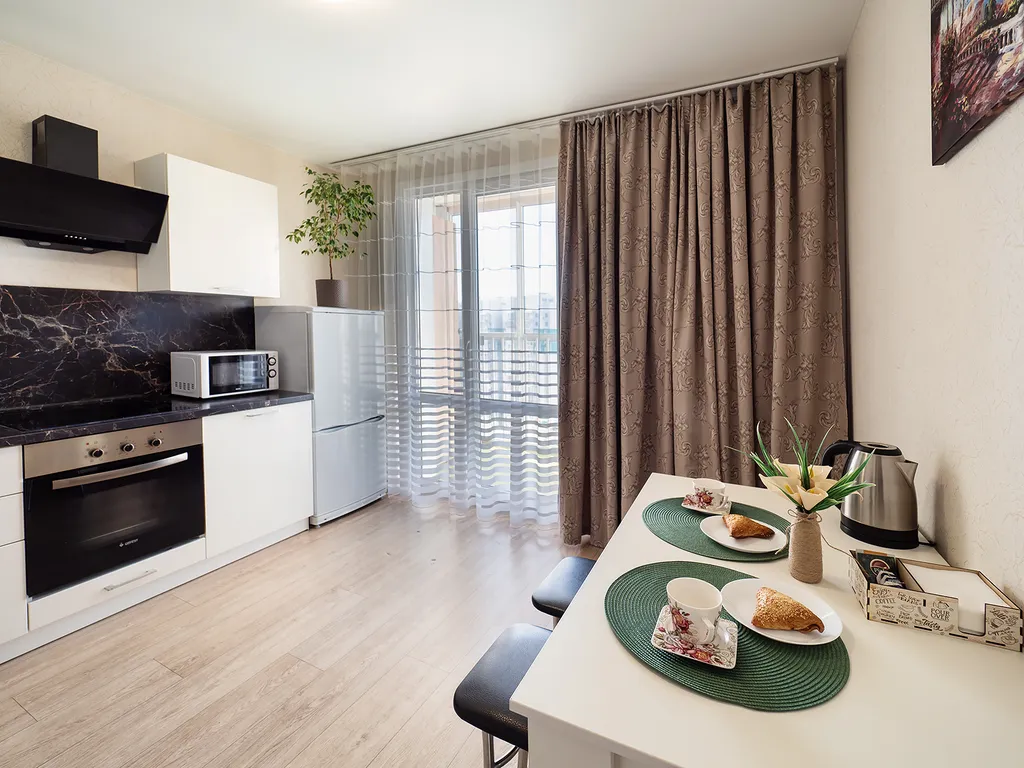 Уютная квартира на Левом берегу у трассы М4 — аренда посуточно в Воронеж