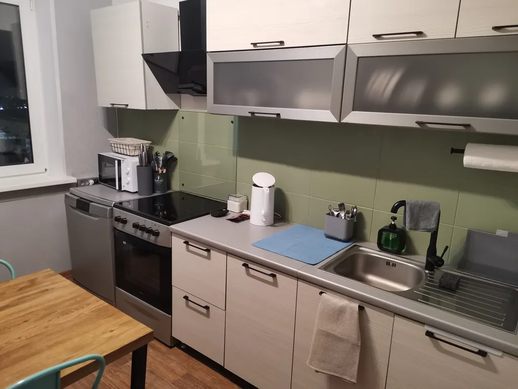 Теплая квартира с видом на БигВуд — аренда посуточно в Кировск