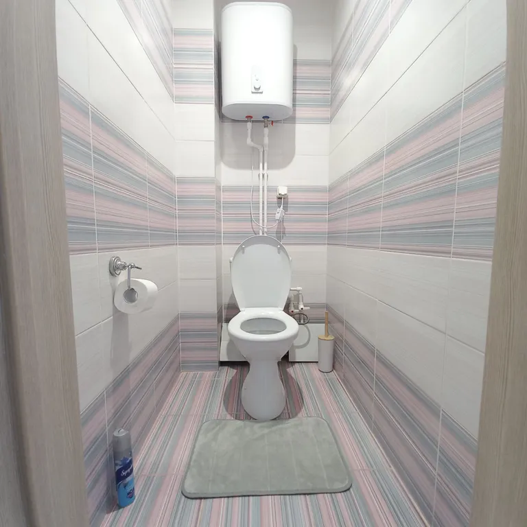 Квартира в центре, рядом с АЗ Урал